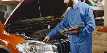 How to choose a universal diagnostic scan tool?